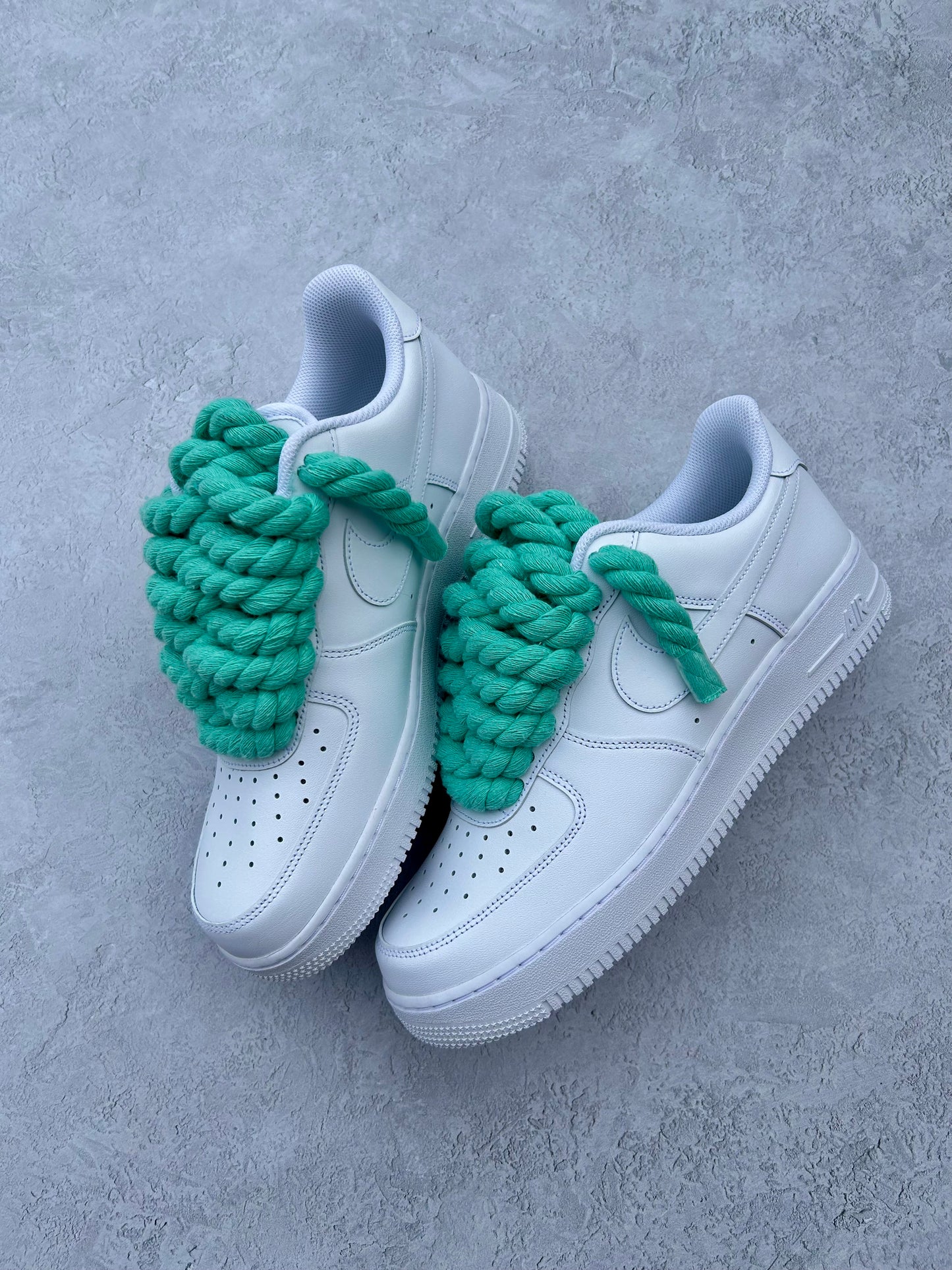 "tiffany whites" rope lace