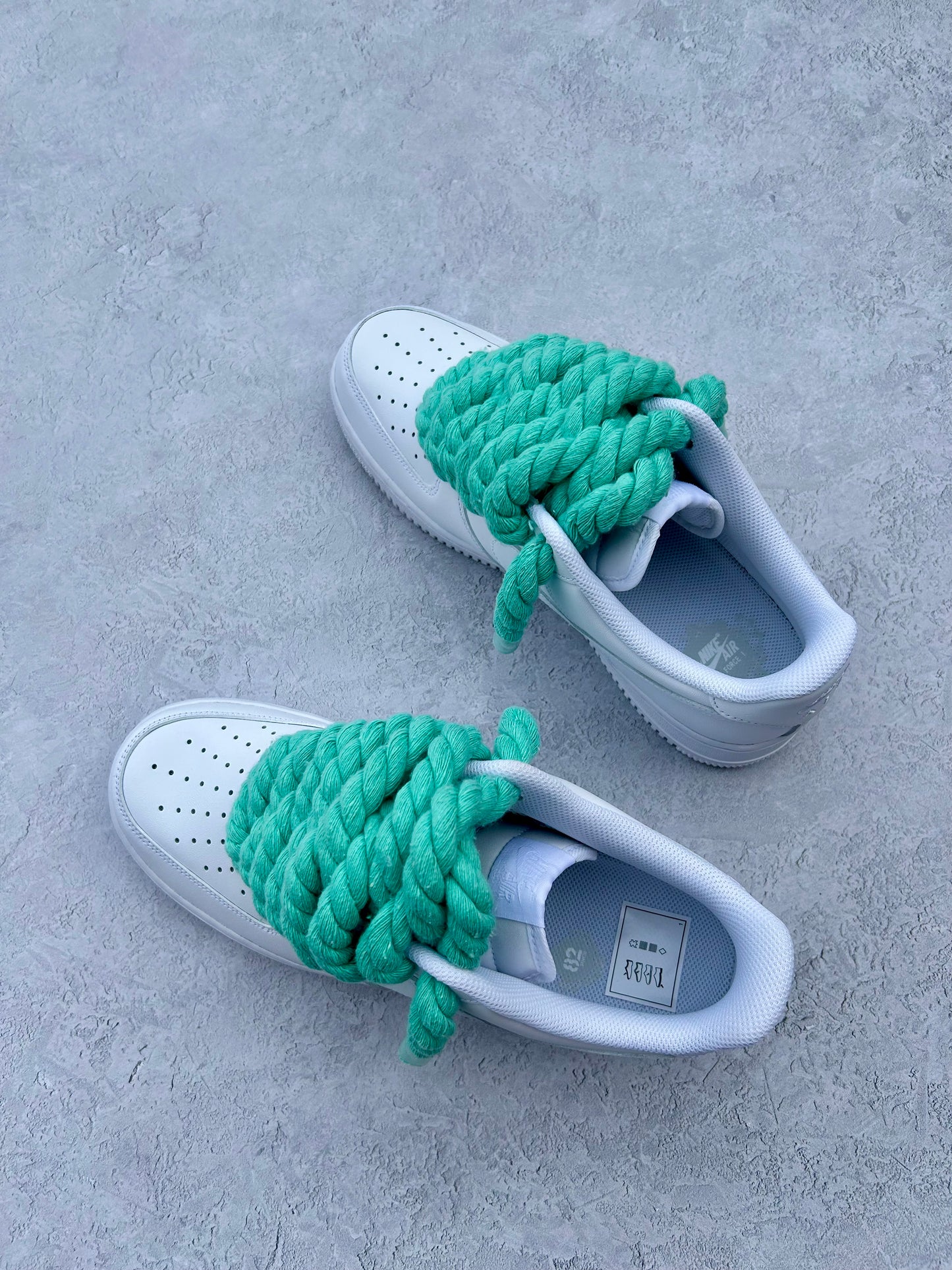 "tiffany whites" rope lace