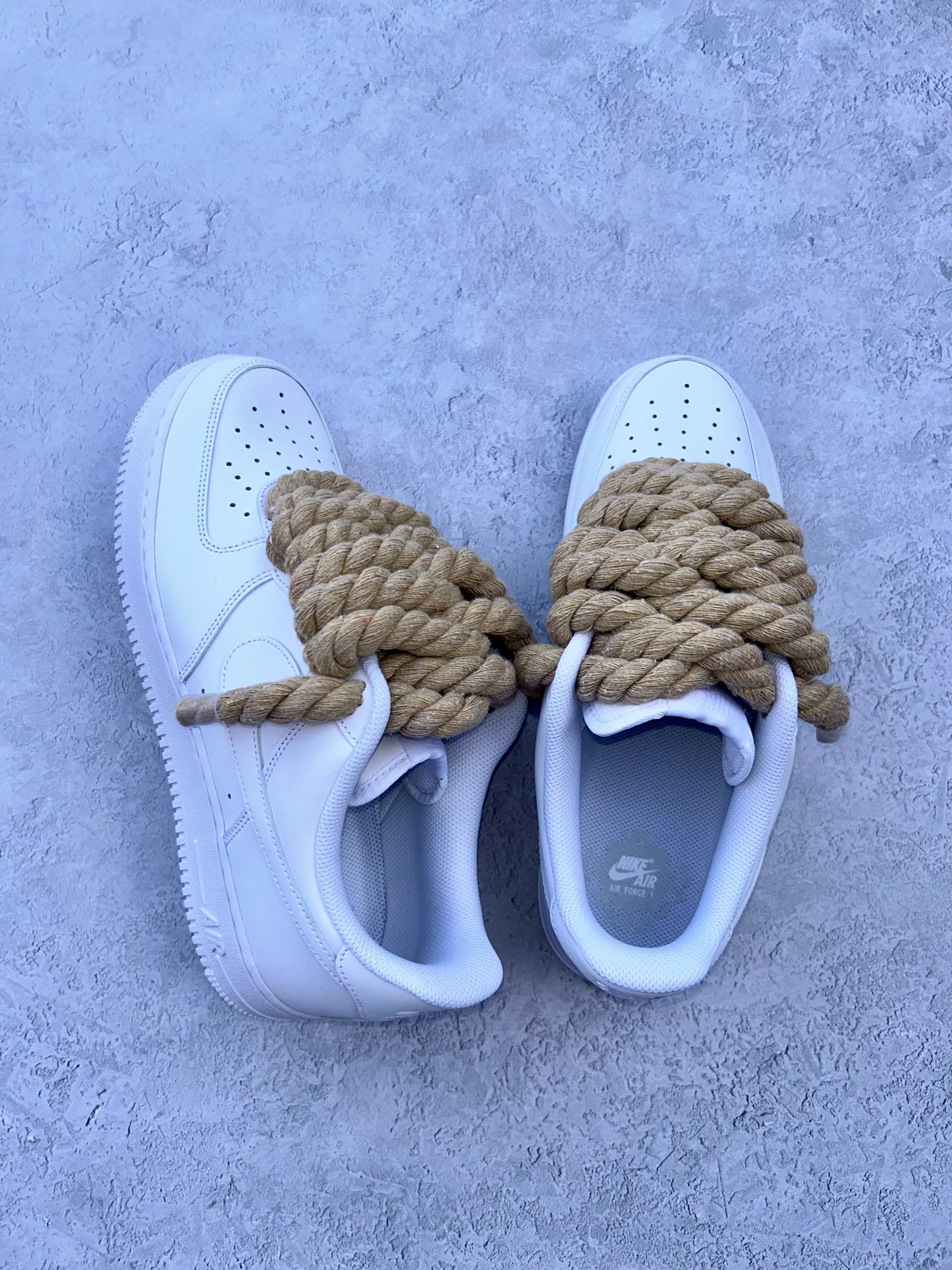 "latte" rope lace