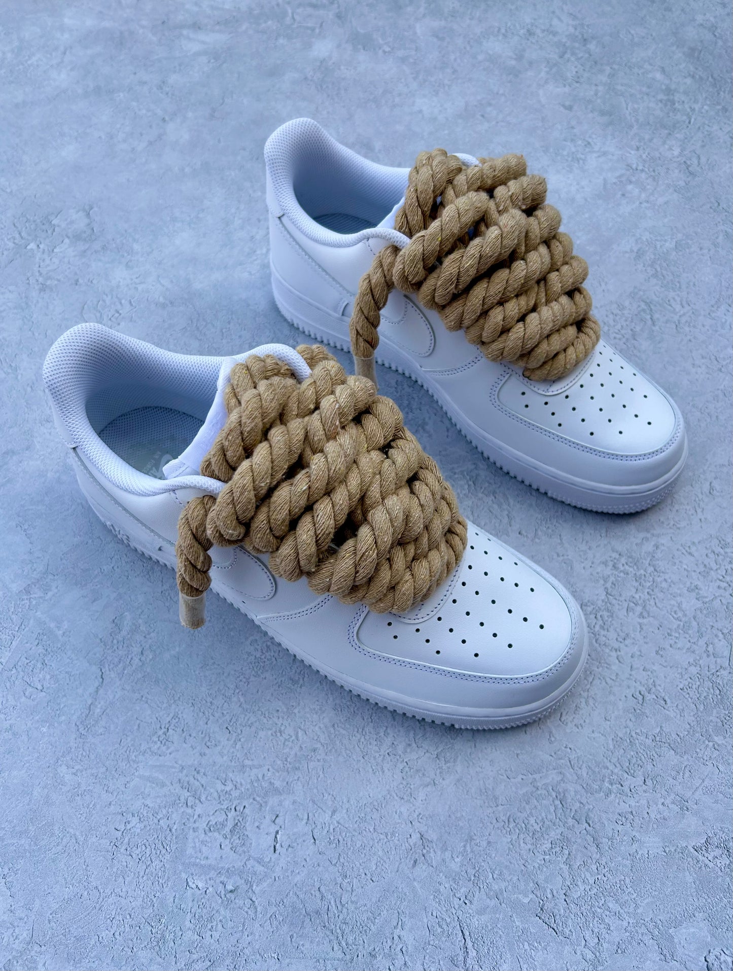 "latte" rope lace
