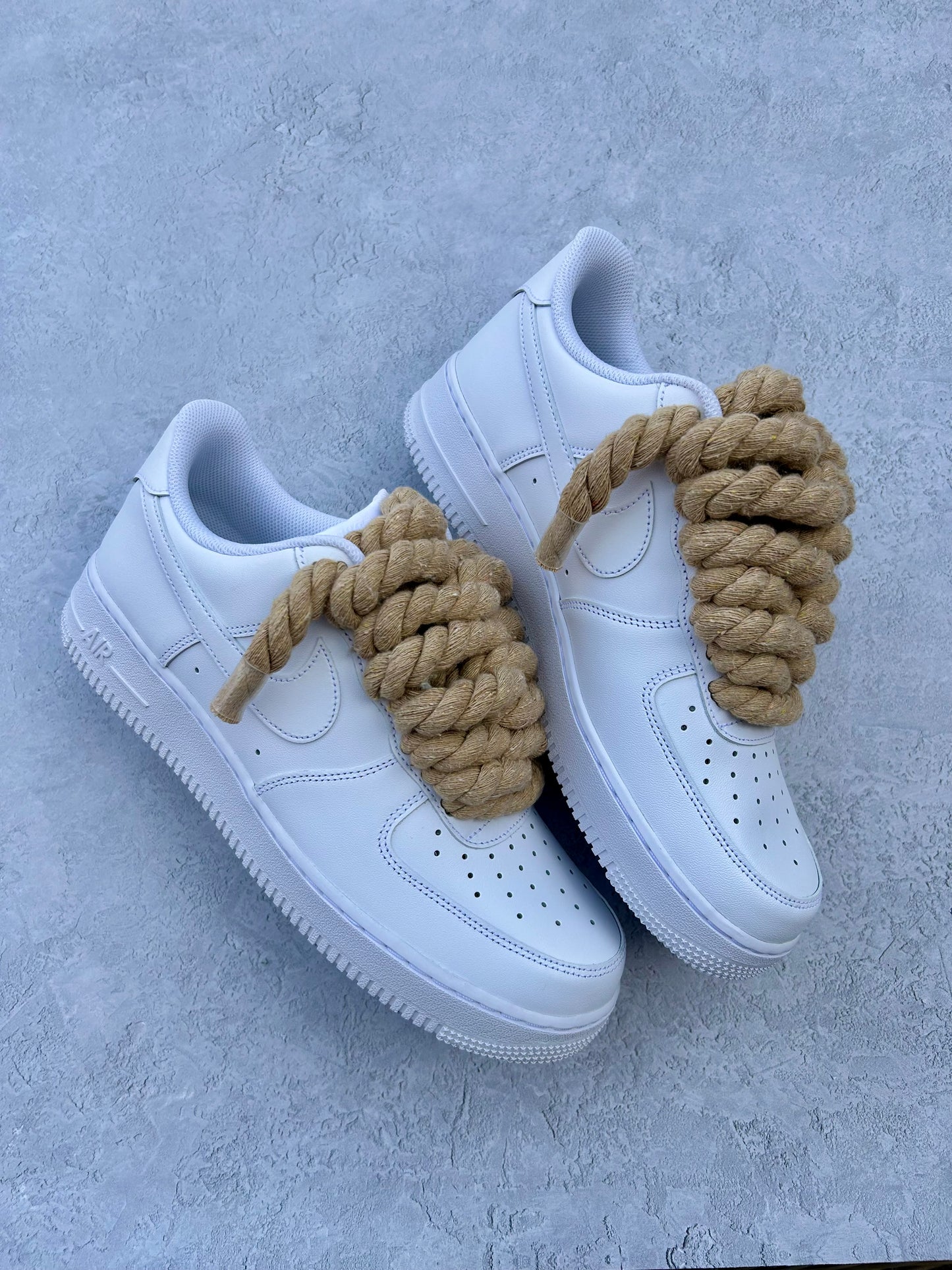 "latte" rope lace