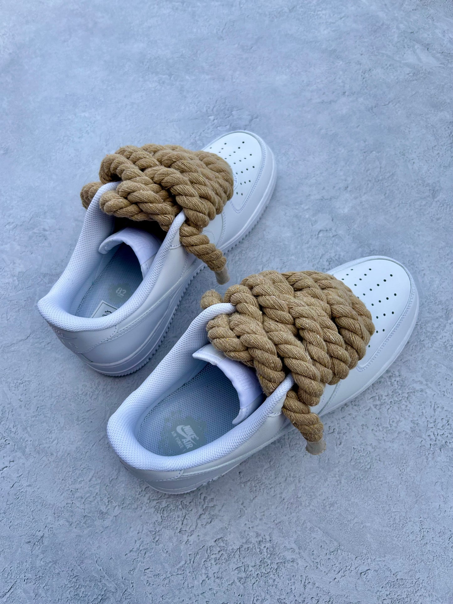 "latte" rope lace