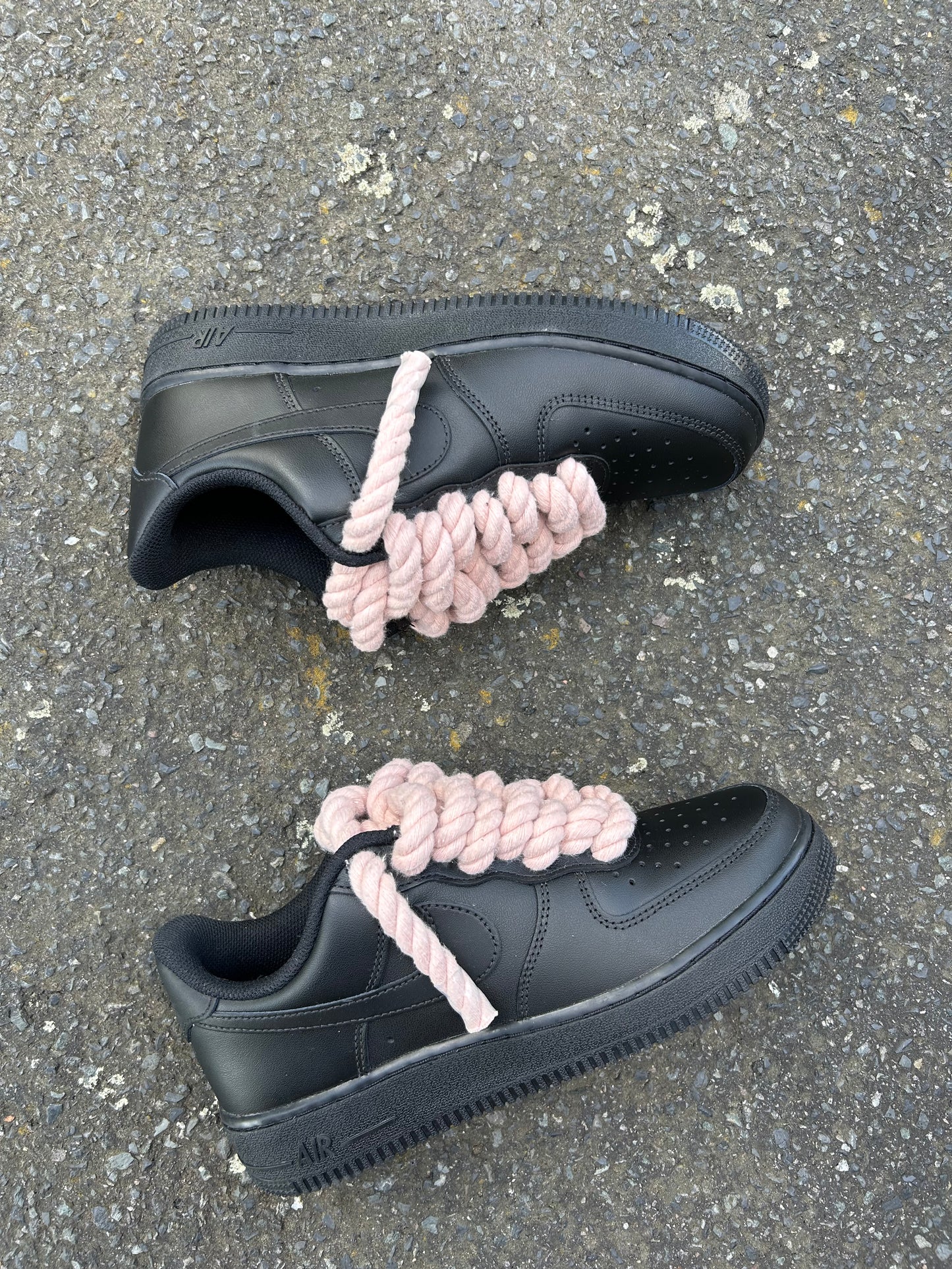 "coral black" rope lace